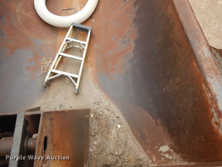 image for item IP9171 1987 Kenworth T600  dump truck