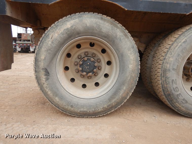 image for item IP9171 1987 Kenworth T600  dump truck