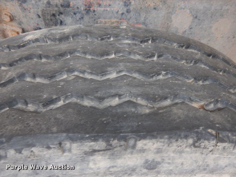 image for item IP9171 1987 Kenworth T600  dump truck