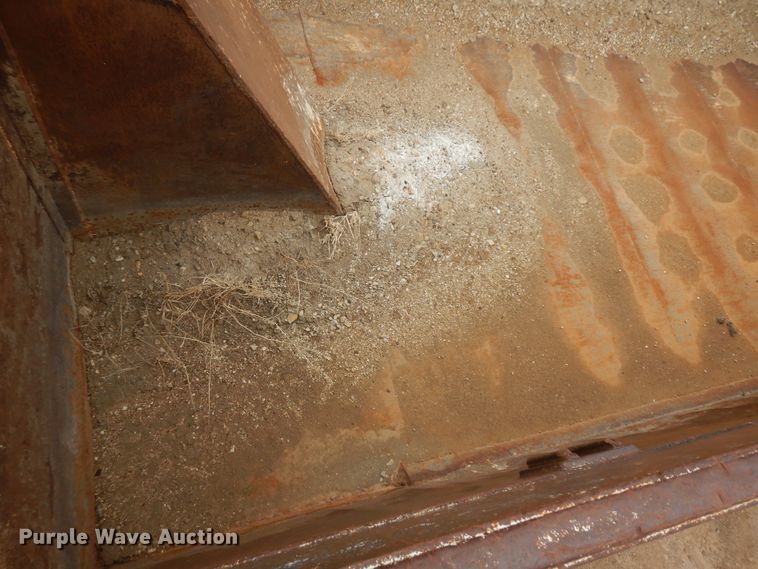 image for item IP9172 1977 Kenworth W900A  dump truck