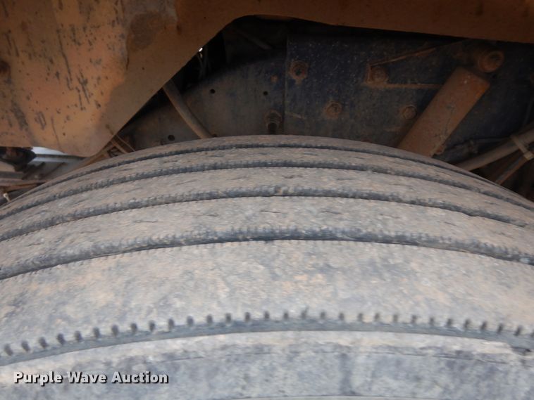 image for item IP9172 1977 Kenworth W900A  dump truck