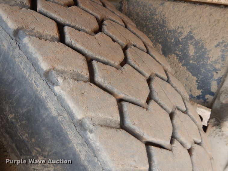 image for item IP9172 1977 Kenworth W900A  dump truck