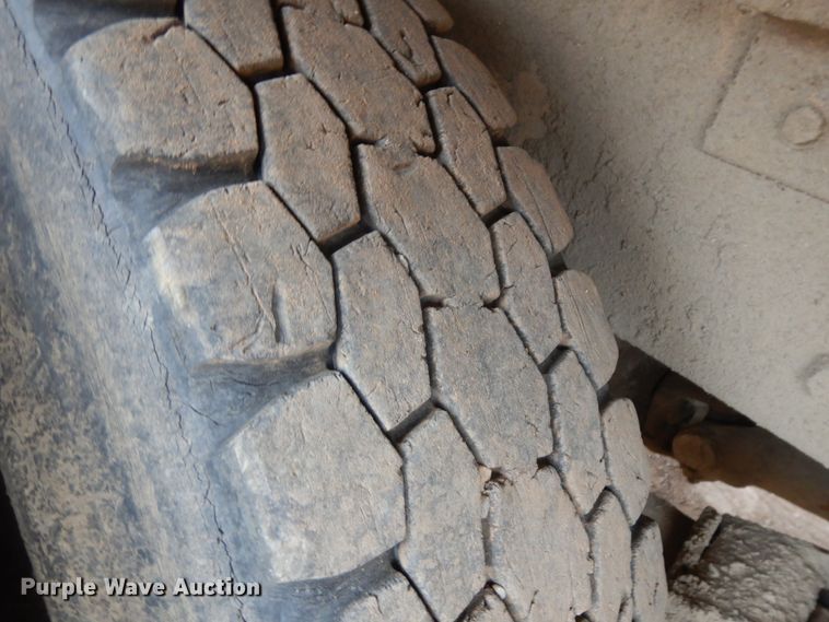 image for item IP9172 1977 Kenworth W900A  dump truck