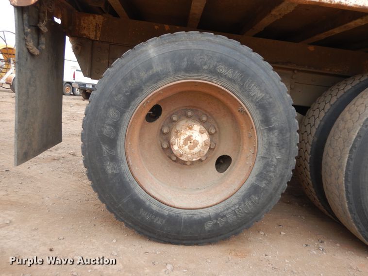 image for item IP9172 1977 Kenworth W900A  dump truck