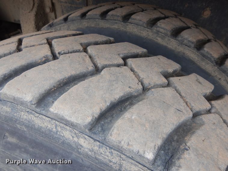 image for item IP9172 1977 Kenworth W900A  dump truck