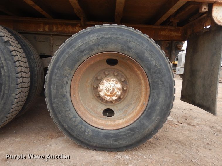 image for item IP9172 1977 Kenworth W900A  dump truck