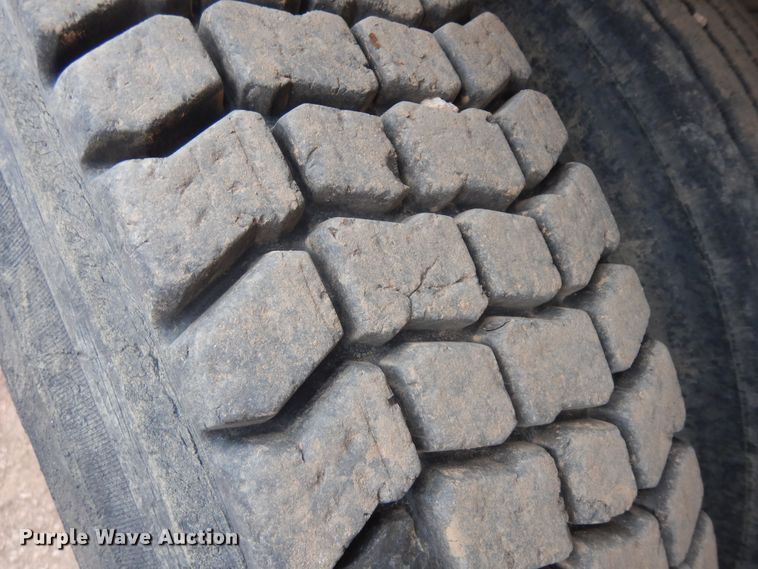 image for item IP9172 1977 Kenworth W900A  dump truck