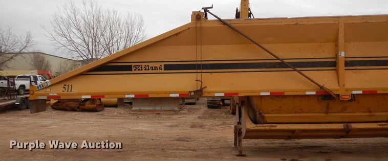 image for item IP9174 1998 Midland  bottom dump trailer