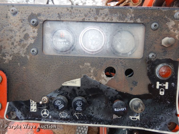 image for item IP9178 SkyTrak 8042  telehandler