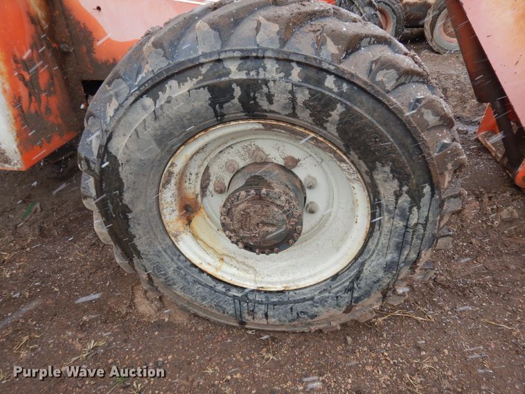 image for item IP9178 SkyTrak 8042  telehandler