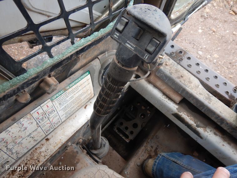 image for item IP9180 2008 Bobcat S185  skid steer loader