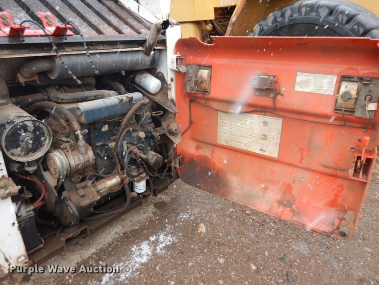 image for item IP9180 2008 Bobcat S185  skid steer loader