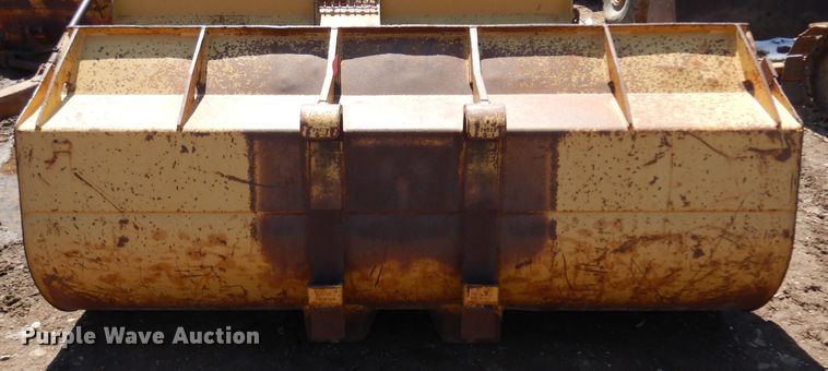 image for item IP9183 Balderson loader bucket