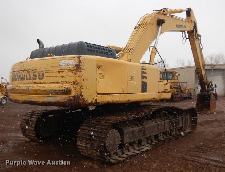 image for item IP9184 2001 Komatsu PC300LC-6LE  excavator