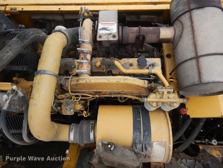 image for item IP9184 2001 Komatsu PC300LC-6LE  excavator