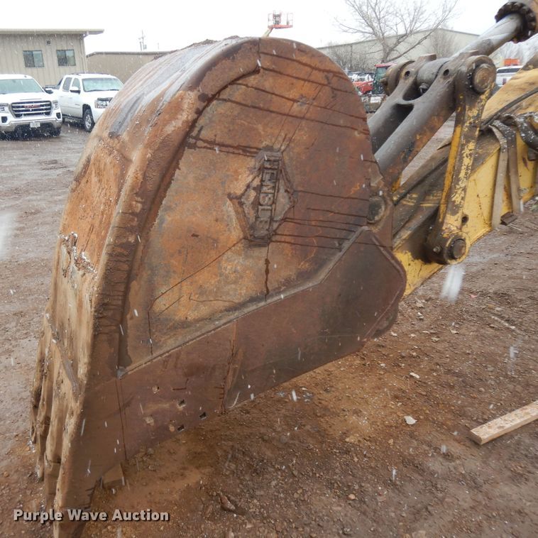 image for item IP9184 2001 Komatsu PC300LC-6LE  excavator