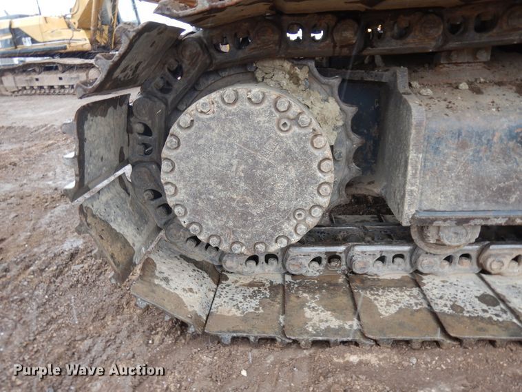 image for item IP9184 2001 Komatsu PC300LC-6LE  excavator