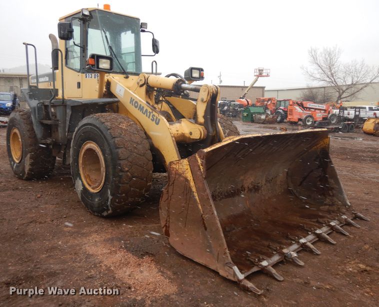 image for item IP9186 2002 Komatsu WA380-3MC  wheel loader