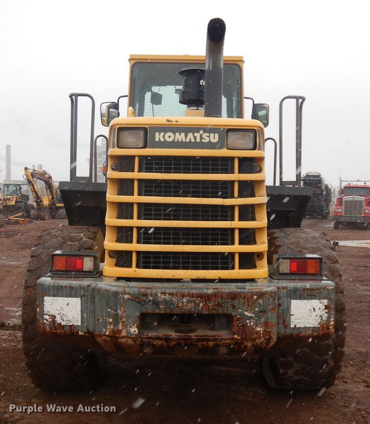 image for item IP9186 2002 Komatsu WA380-3MC  wheel loader