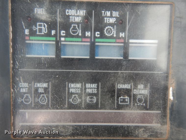 image for item IP9186 2002 Komatsu WA380-3MC  wheel loader