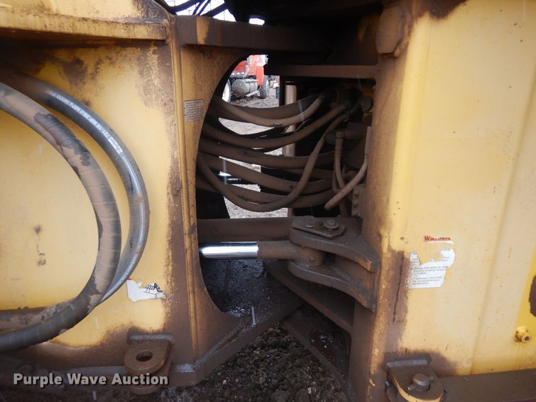 image for item IP9186 2002 Komatsu WA380-3MC  wheel loader