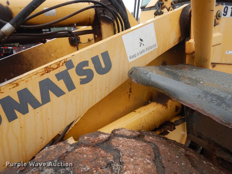 image for item IP9186 2002 Komatsu WA380-3MC  wheel loader