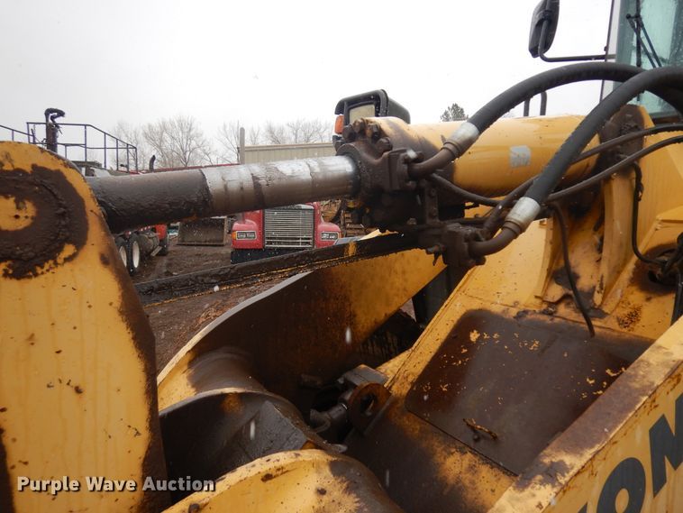 image for item IP9186 2002 Komatsu WA380-3MC  wheel loader