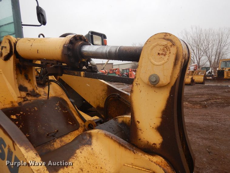 image for item IP9186 2002 Komatsu WA380-3MC  wheel loader