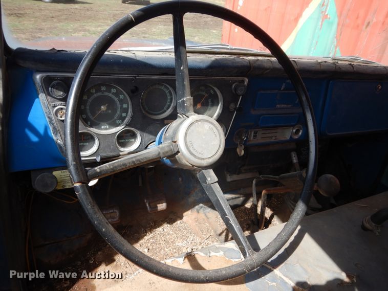 image for item IP9189 Chevrolet C50  flatbed truck