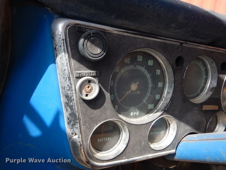 image for item IP9189 Chevrolet C50  flatbed truck