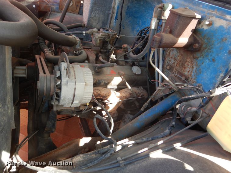 image for item IP9189 Chevrolet C50  flatbed truck