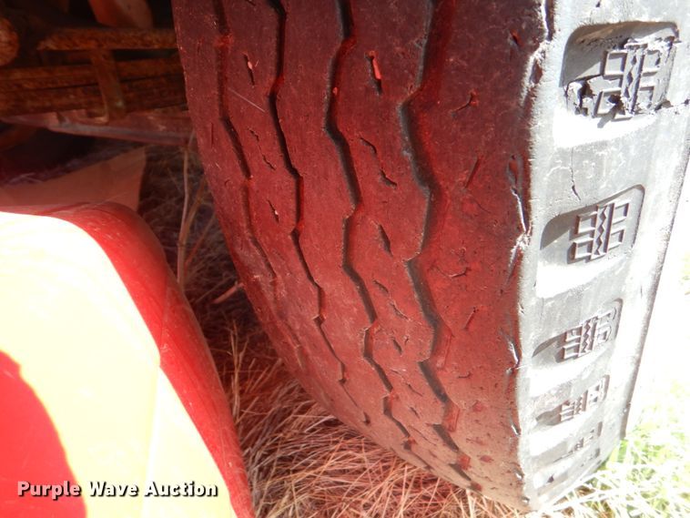 image for item IP9189 Chevrolet C50  flatbed truck