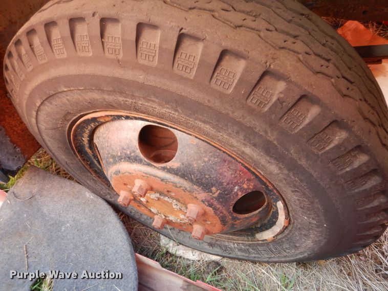 image for item IP9189 Chevrolet C50  flatbed truck