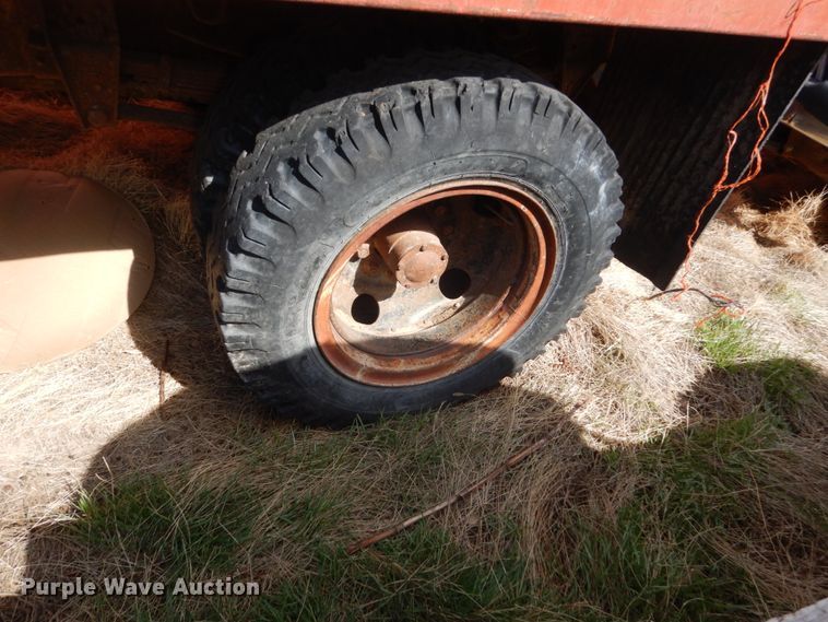 image for item IP9189 Chevrolet C50  flatbed truck