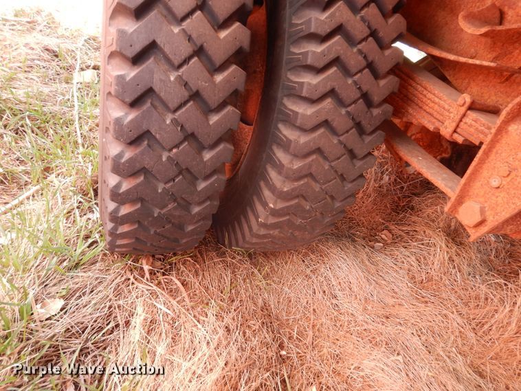 image for item IP9189 Chevrolet C50  flatbed truck