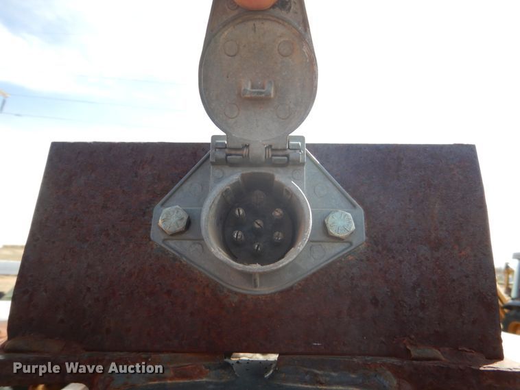 image for item IP9190 2000 Titan  equipment trailer