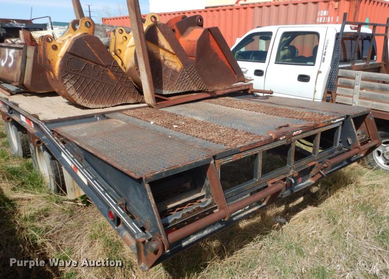 image for item IP9190 2000 Titan  equipment trailer