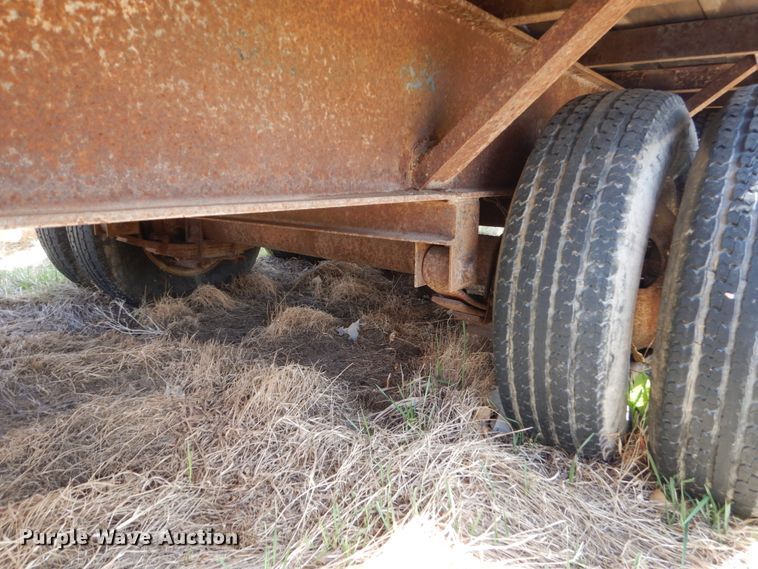 image for item IP9191 2007 Elite  equipment trailer