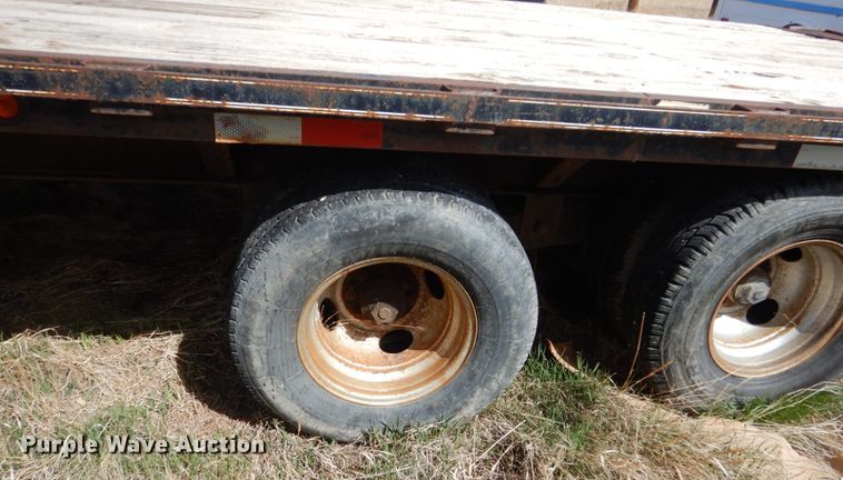 image for item IP9191 2007 Elite  equipment trailer