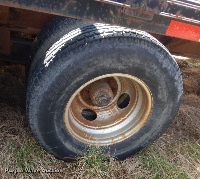 image for item IP9191 2007 Elite  equipment trailer