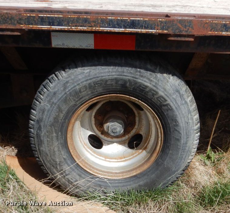 image for item IP9191 2007 Elite  equipment trailer