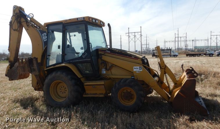 image for item IP9197 1997 Caterpillar 426C  backhoe