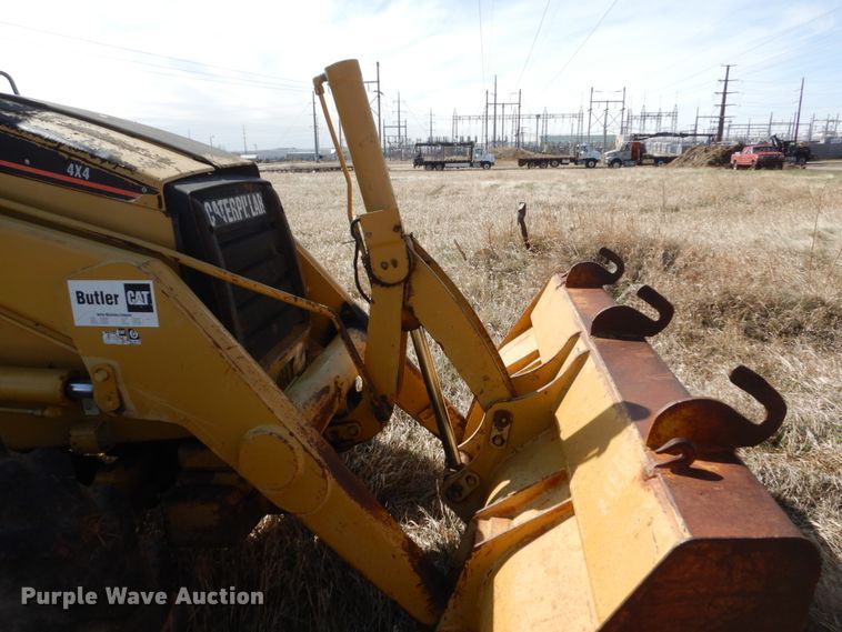 image for item IP9197 1997 Caterpillar 426C  backhoe