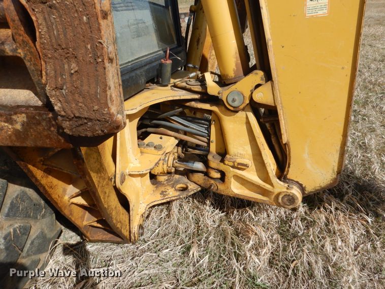 image for item IP9197 1997 Caterpillar 426C  backhoe