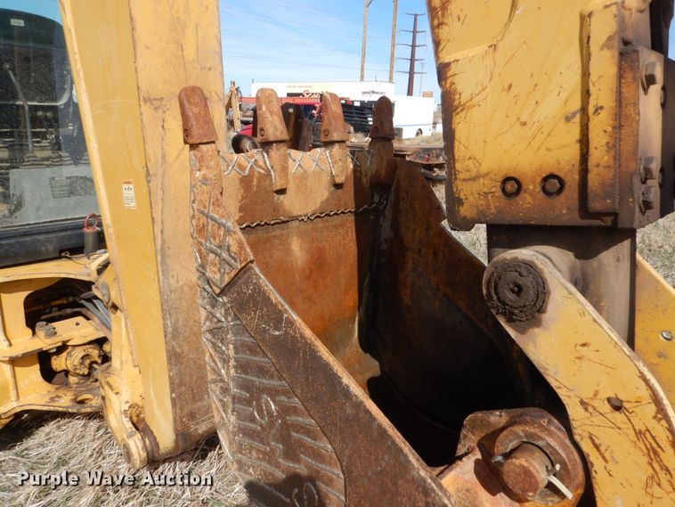 image for item IP9197 1997 Caterpillar 426C  backhoe