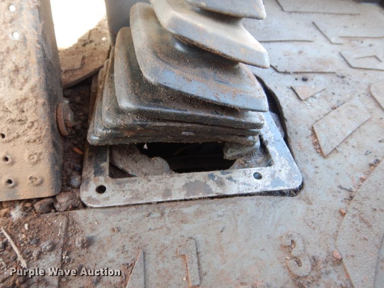 image for item IP9197 1997 Caterpillar 426C  backhoe