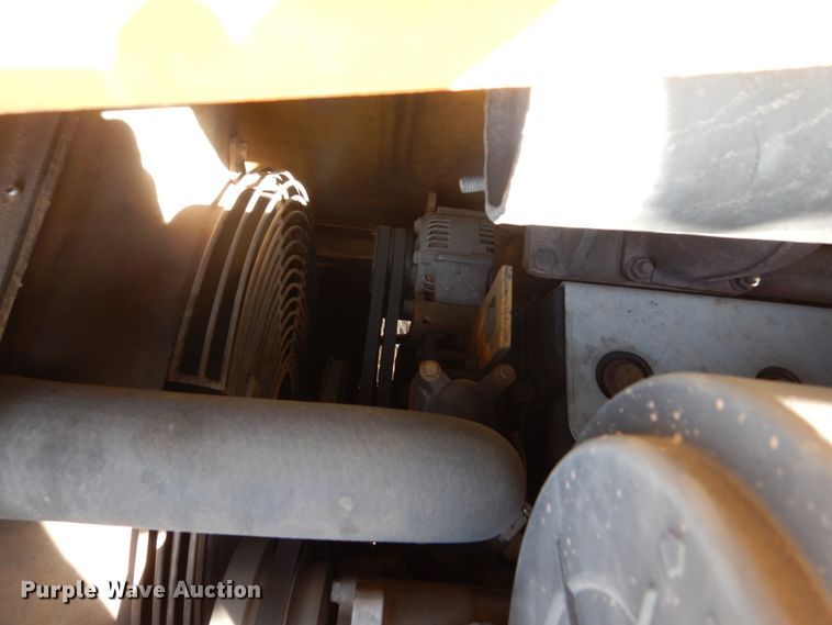 image for item IP9197 1997 Caterpillar 426C  backhoe