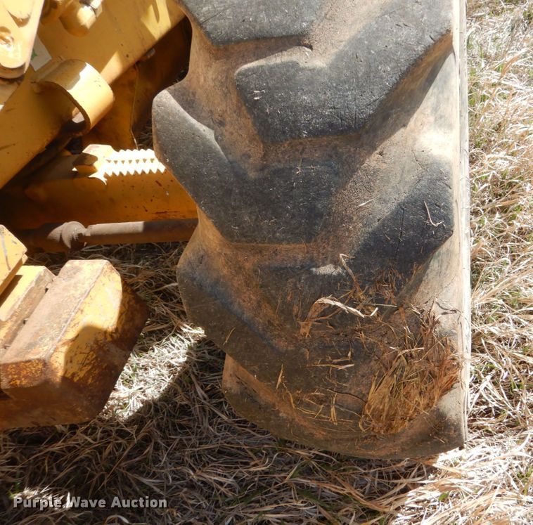 image for item IP9197 1997 Caterpillar 426C  backhoe