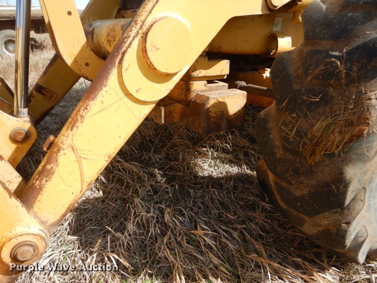 image for item IP9197 1997 Caterpillar 426C  backhoe