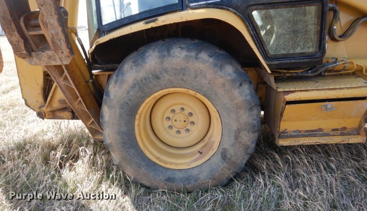 image for item IP9197 1997 Caterpillar 426C  backhoe